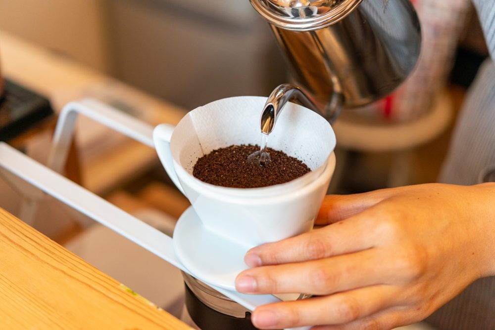 一杯一杯ていねいにハンドドリップ