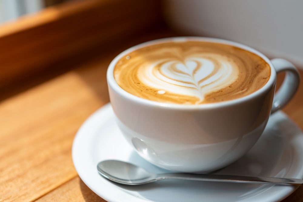 お店の名前が付いた「うみねこラテ」