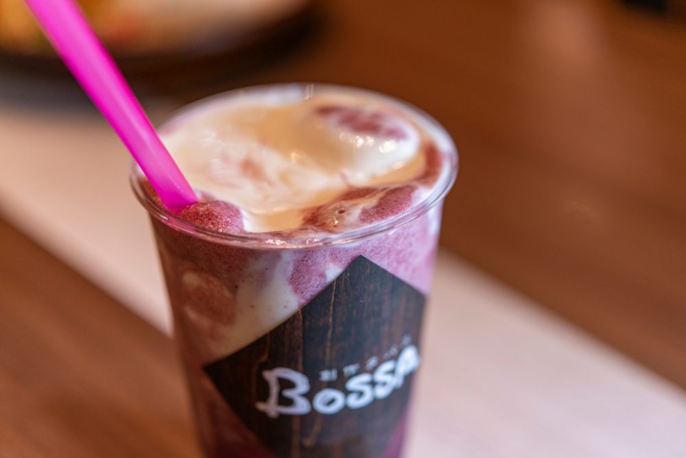 種類豊富なチーズティーも