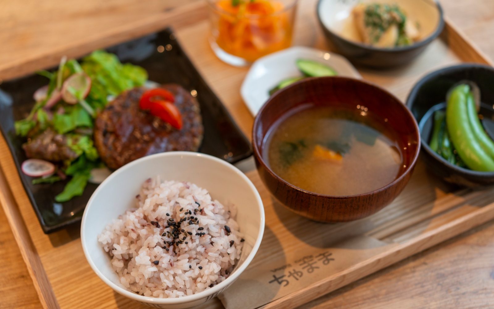 自然の素材を活かした「からだ」と「こころ」を健やかにするお料理