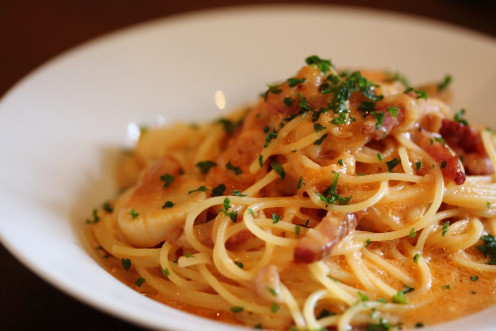 絶品パスタが味わえるポツンと佇むかわいらしいお店