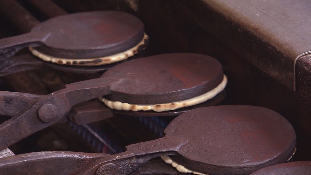 １枚ずつ丁寧に