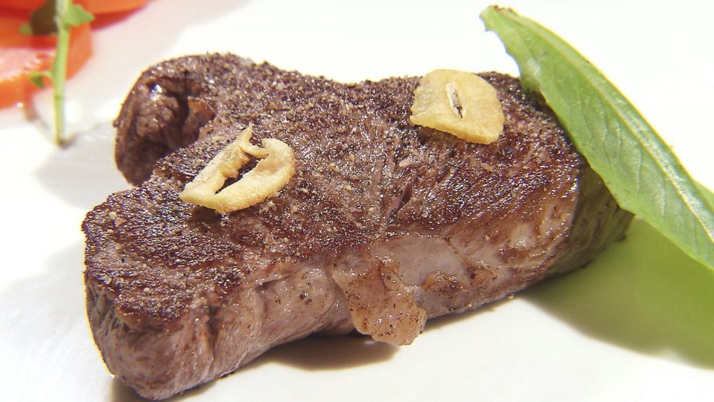 十和田産にんにくのチップと