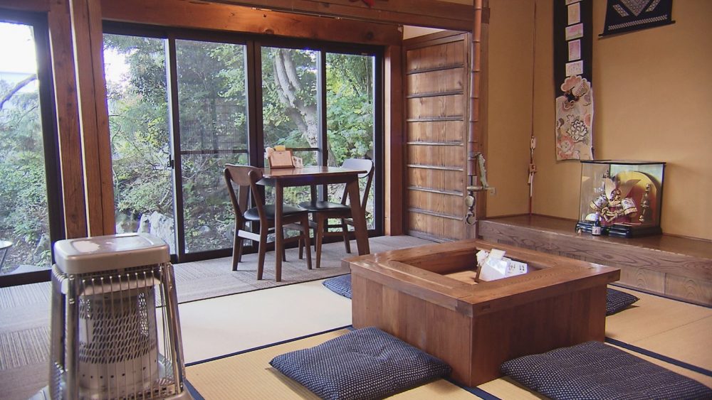 囲炉裏スペースも