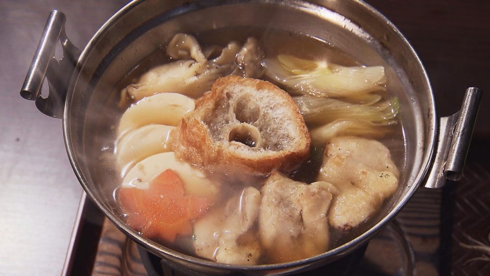 出汁はかつおや煮干しで