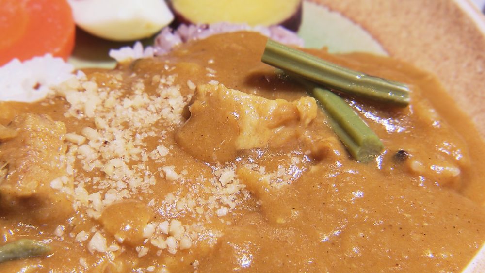 クルミをトッピング