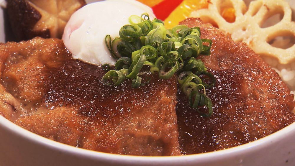 奥入瀬ガーリックポーク使用