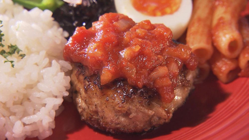 メインのハンバーグ