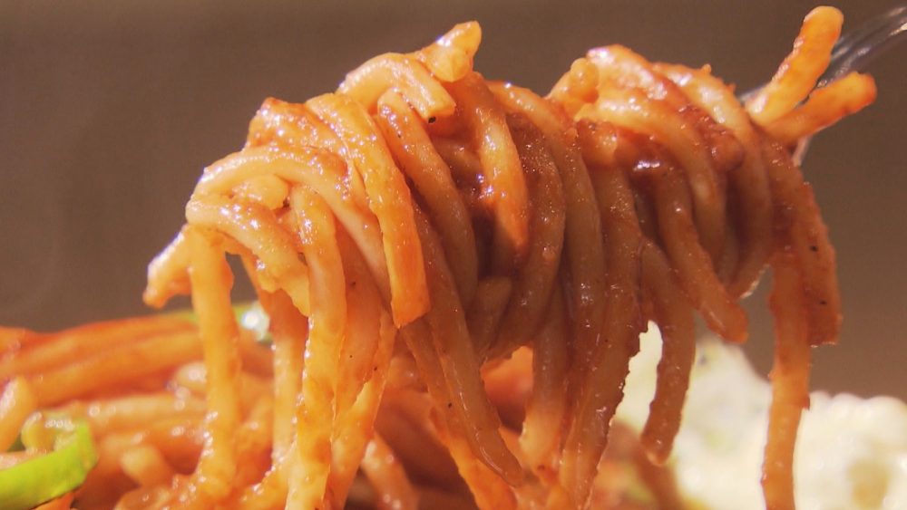 麺はもちもち食感