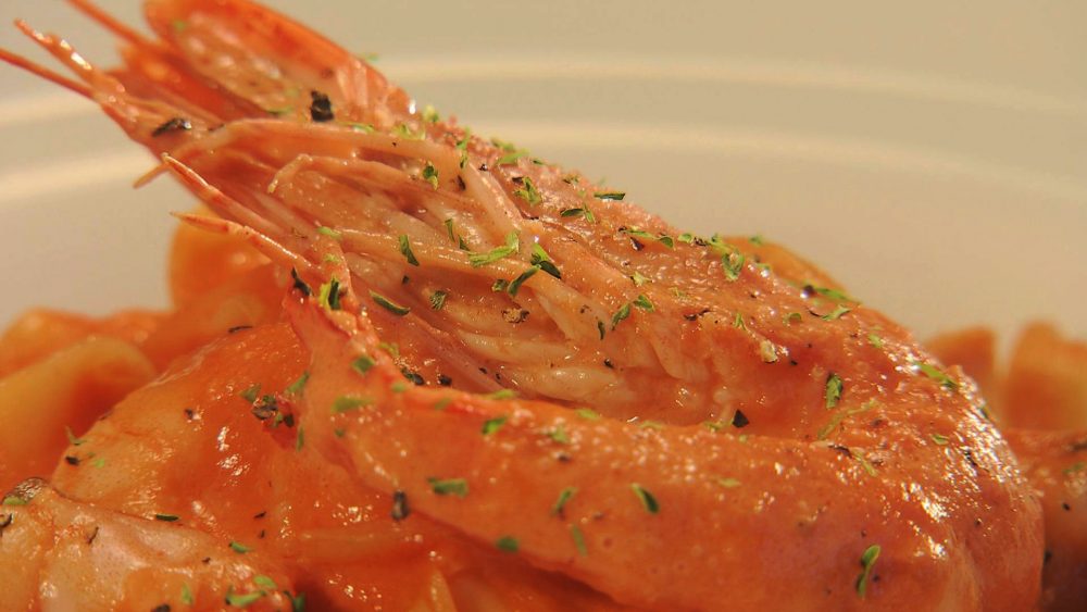 大きな海老のインパクト