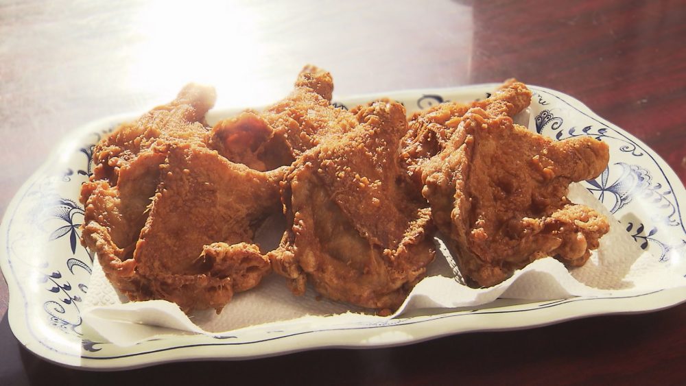 若鶏骨付きモモからあげ