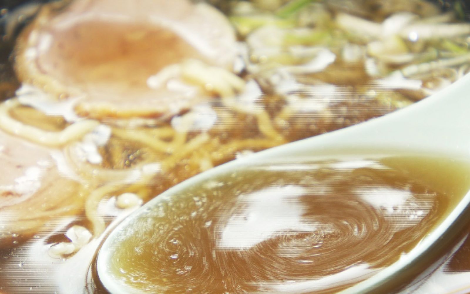 50年以上愛され続けた駅そばをアレンジした「駅そばラーメン」