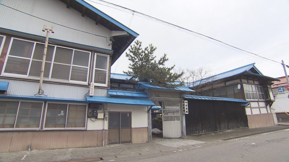 明治に建てられました