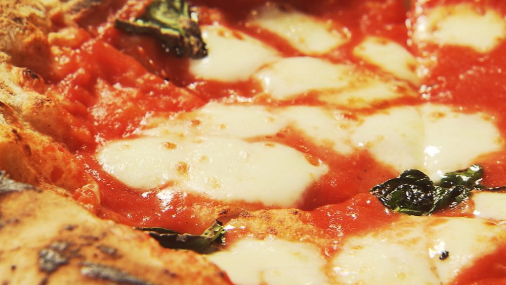 本格的なナポリピザ