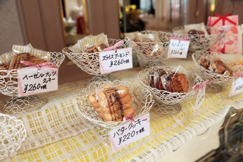焼き菓子も種類豊富