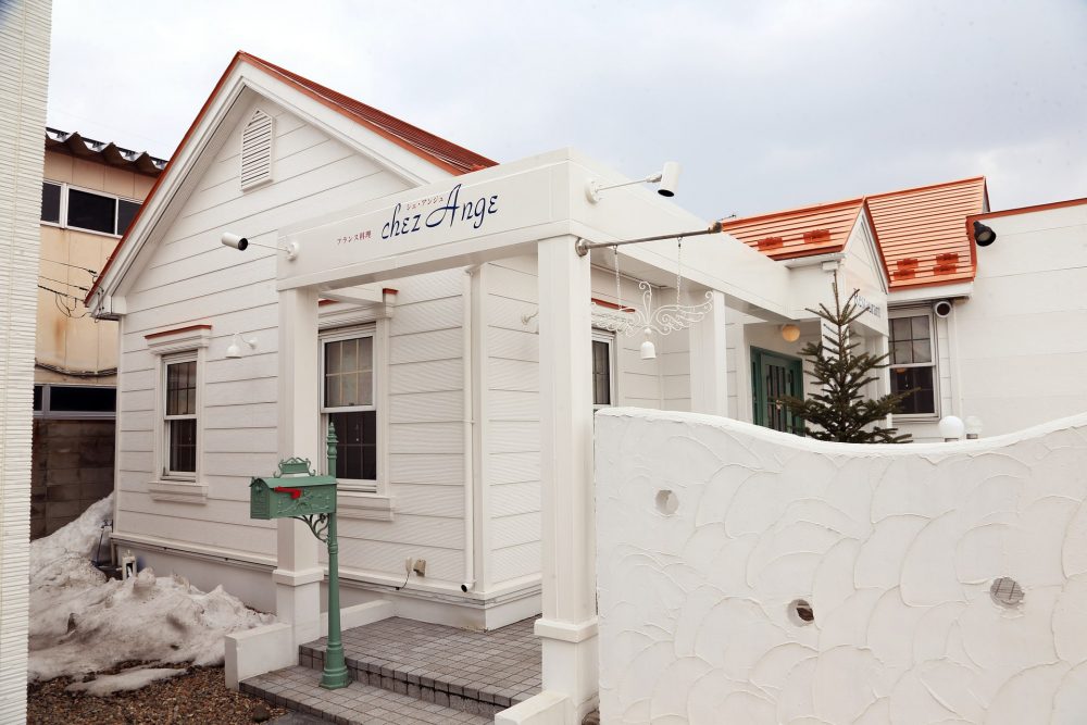 異国感あふれる素敵な雰囲気でいただく本格フレンチ！