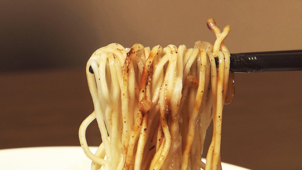 低加水の細ストレート