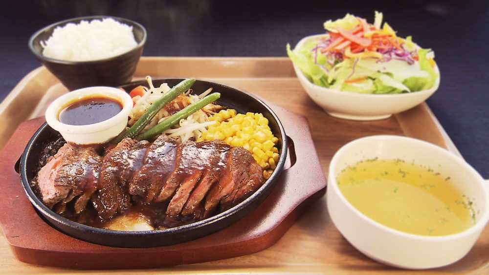 低温調理牛ステーキ(ステーキソース)