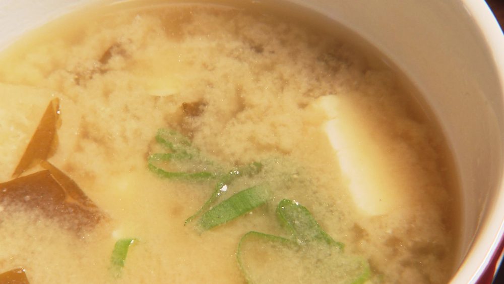 程よい塩味のお味噌汁