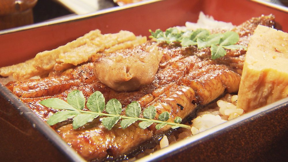 肝や骨せんべいも