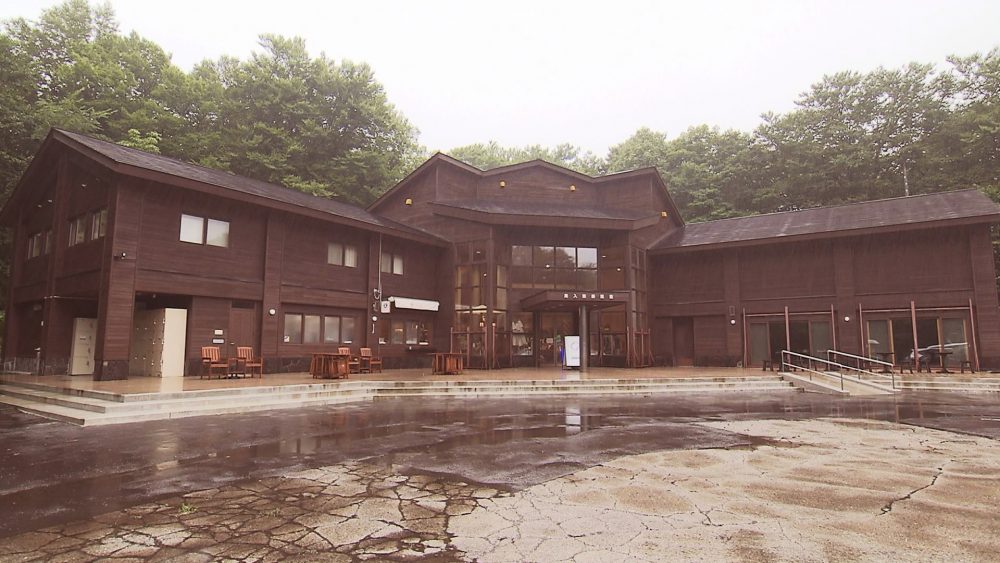 「奥入瀬渓流館」内