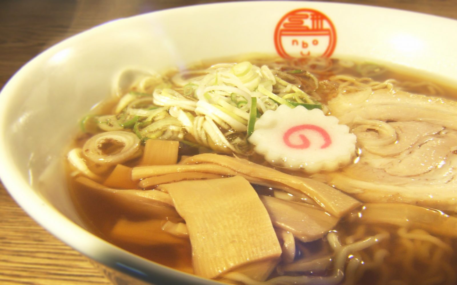 ”普通のラーメン”を極限までこだわった、やさしくもおいしい一杯