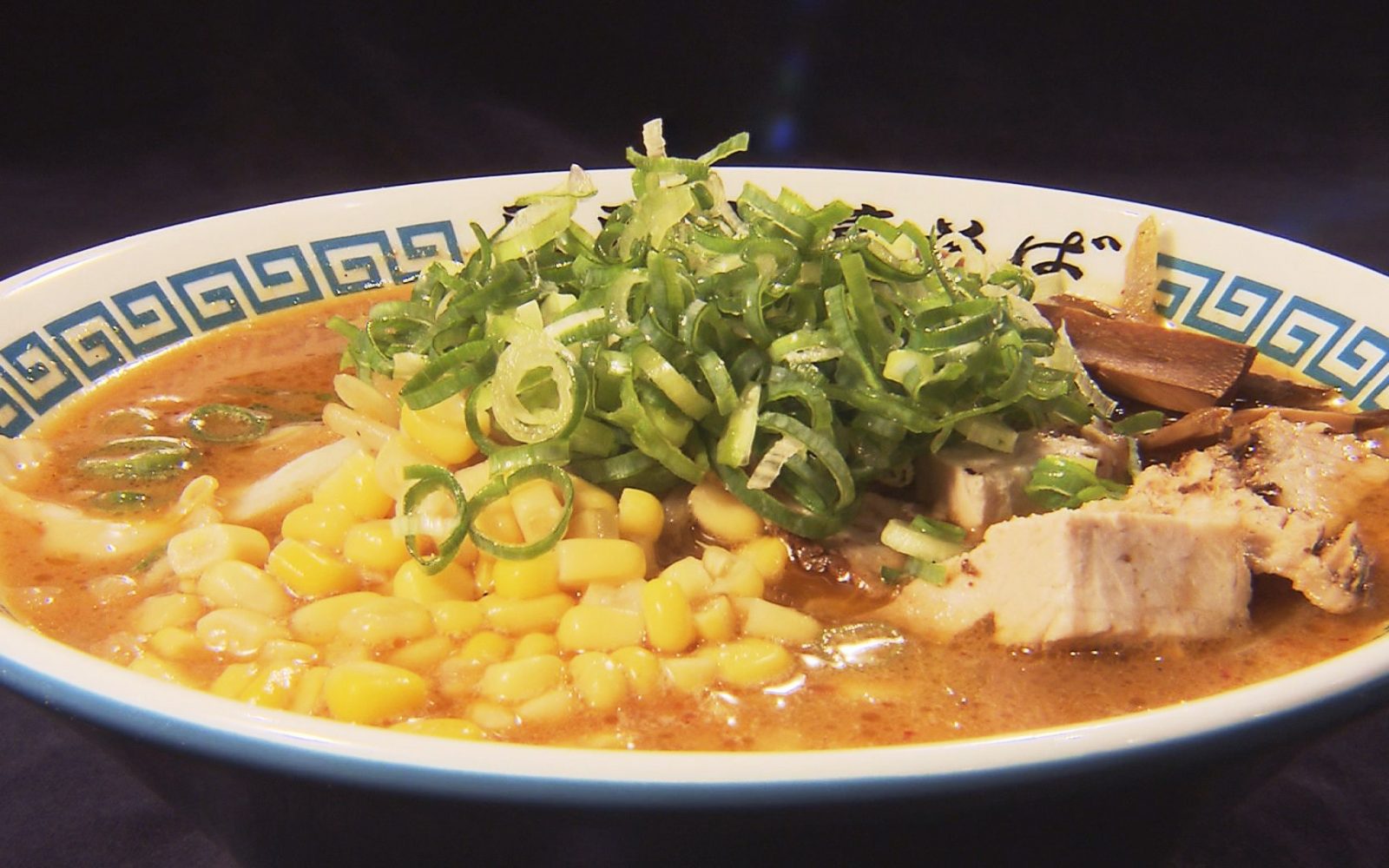 煮干しの名店が放つ”煮干しを使わない”ラーメン