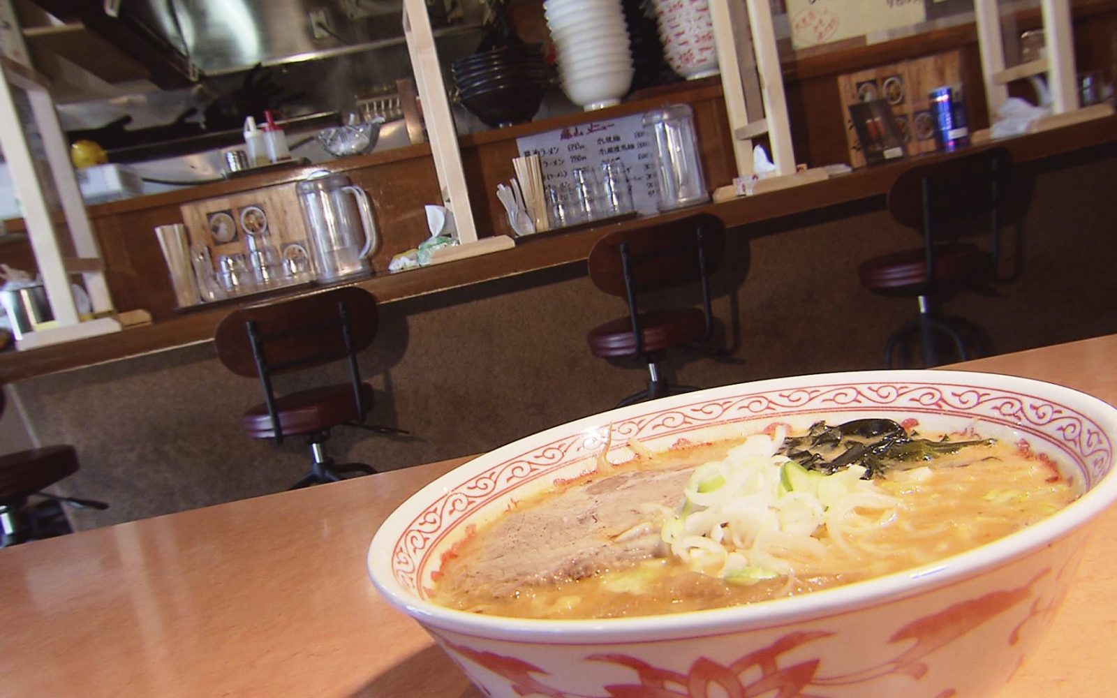 地元平川市のネギと『大光寺みそ』を使った「味噌ラーメン」