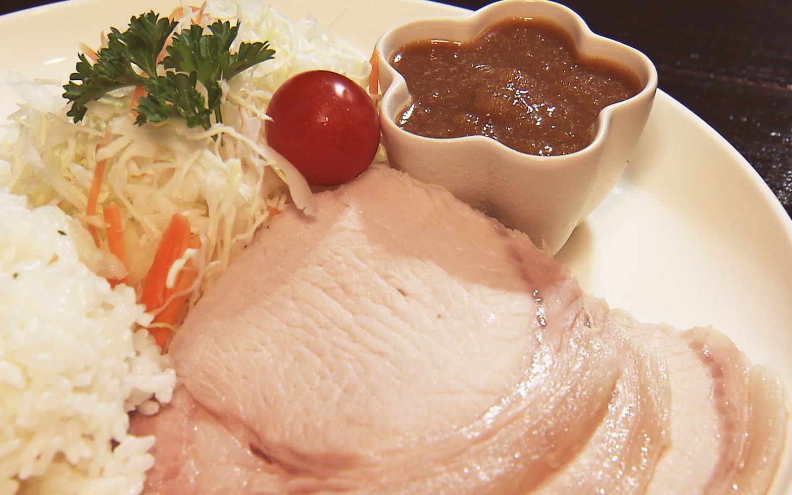 ワンプレートやラーメンもいただけるランチスポット