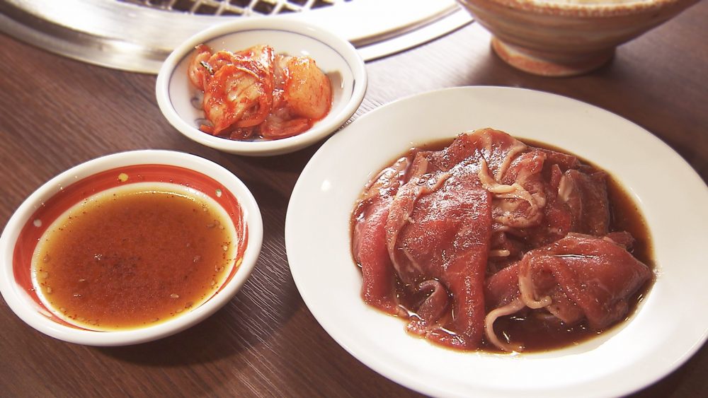 湯処・大鰐で長く愛される焼き肉店の「牛バラ定食」