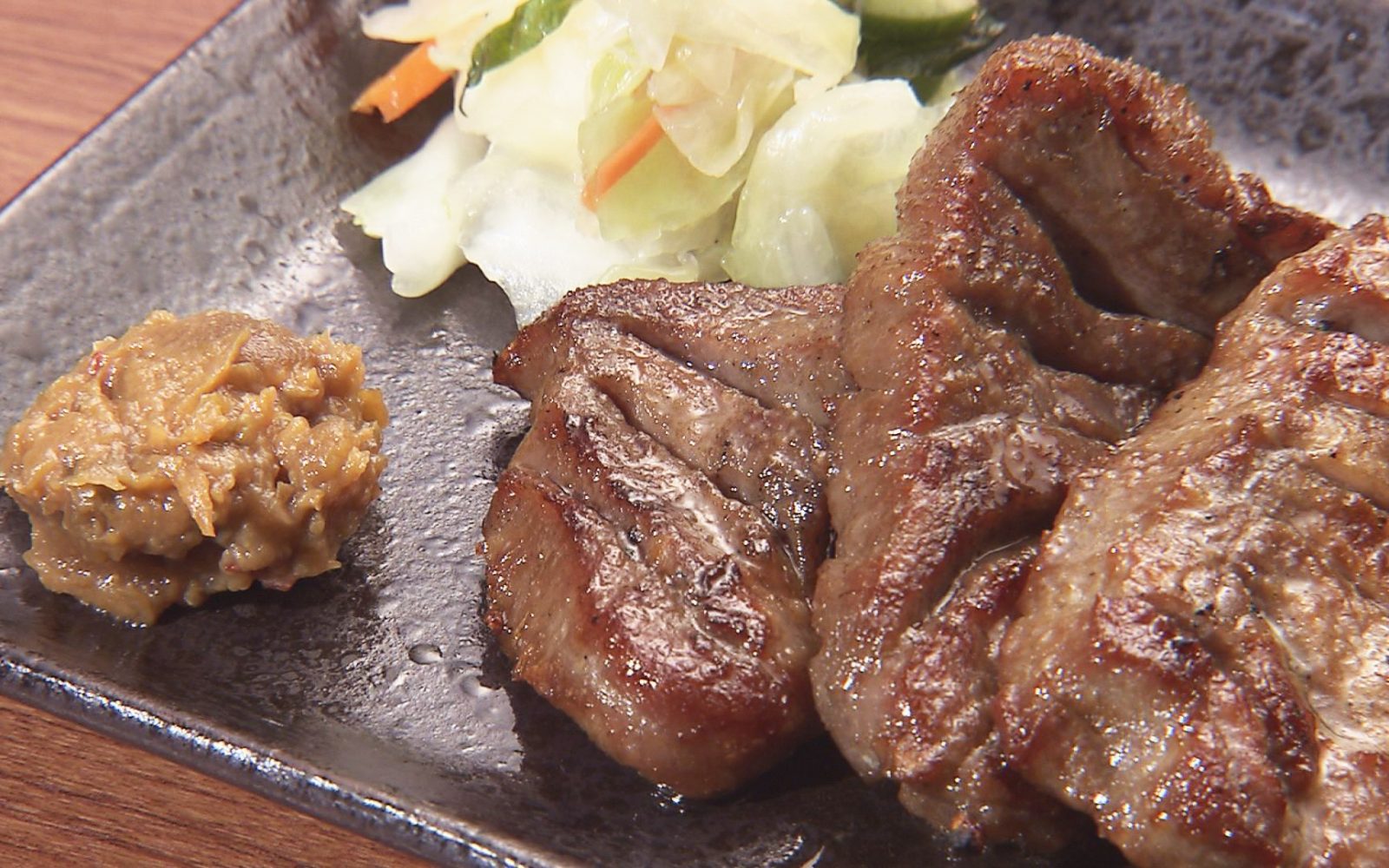 「牛タン焼き」に「タンしゃぶ」も！絶品牛タン料理