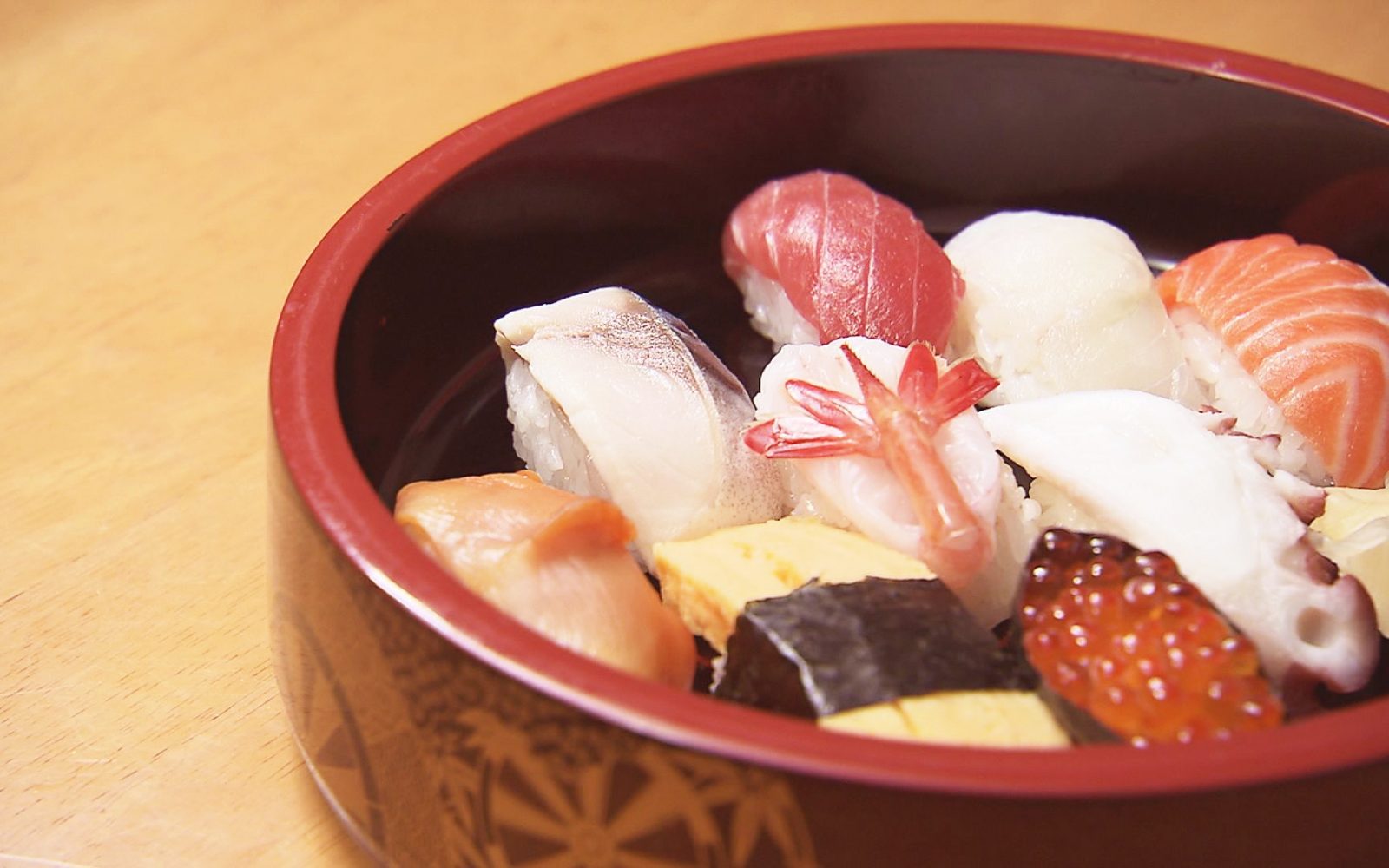 ご褒美めし！五所川原市の老舗店でいただく絶品お寿司ランチ