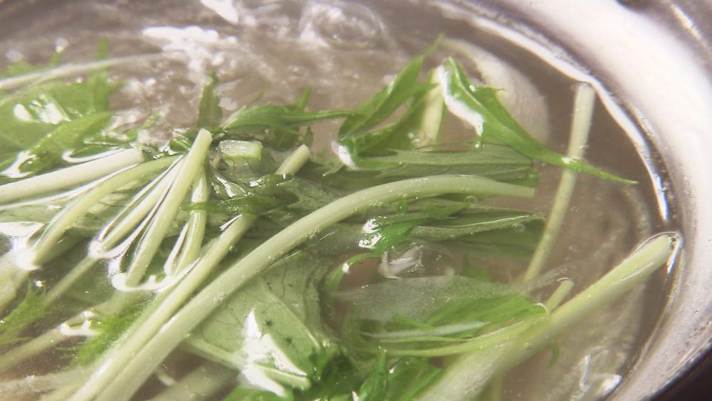 出汁のベースはテールスープ