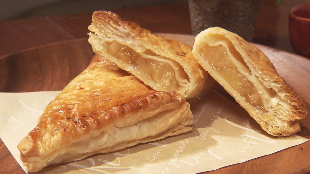 バター・シナモンの香りが