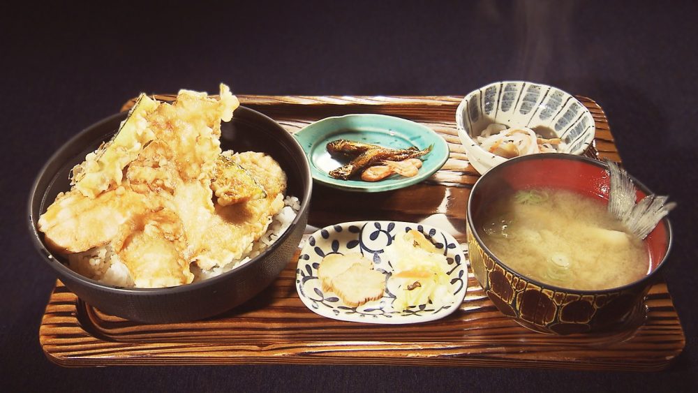 十和田湖ひめます天丼