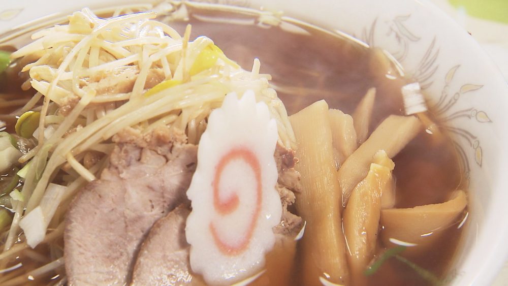 地元産 温泉醸造のマルシチ醤油使用