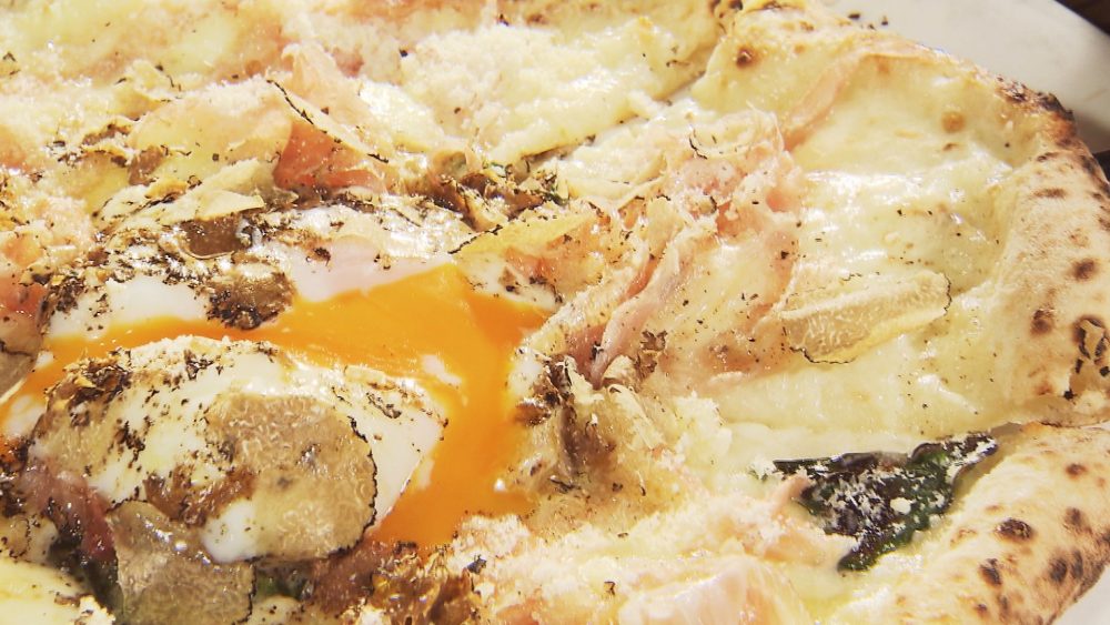 パンチェッタは奥入瀬ガーリックポーク