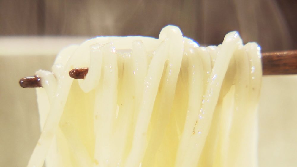 十和田産の米粉を使った麺