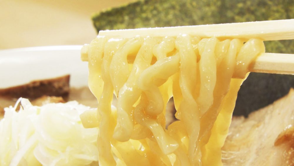 もちもち食感の麺