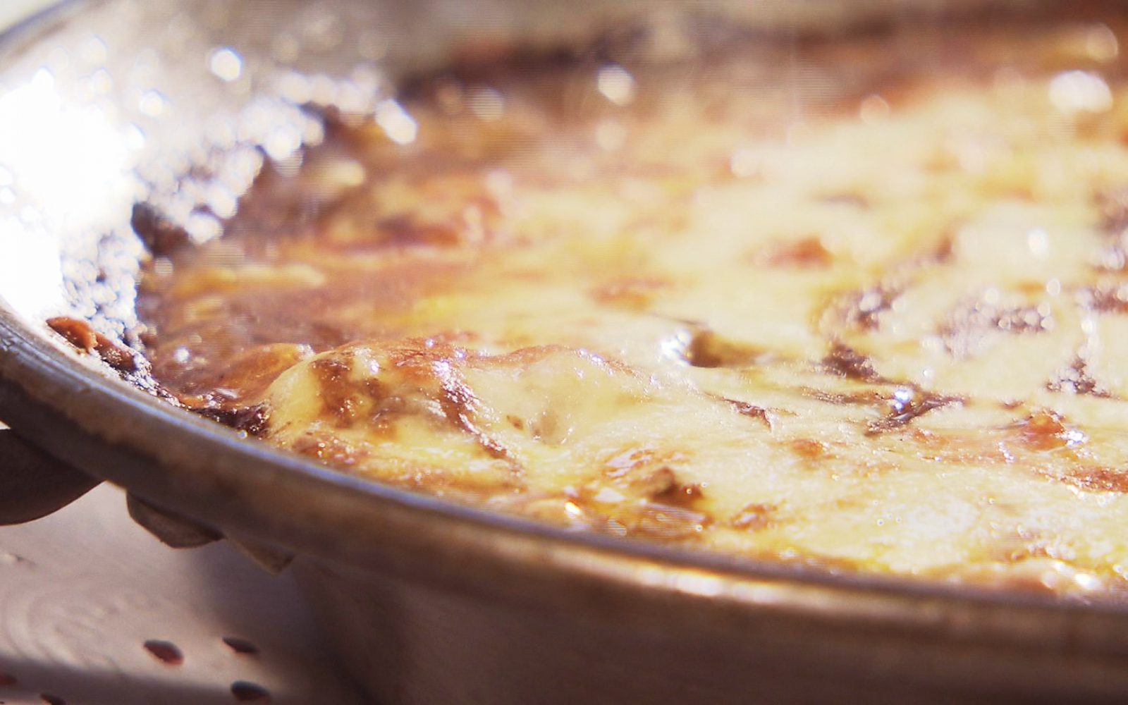 地元食材にこだわった！絶品「焼きカレー」
