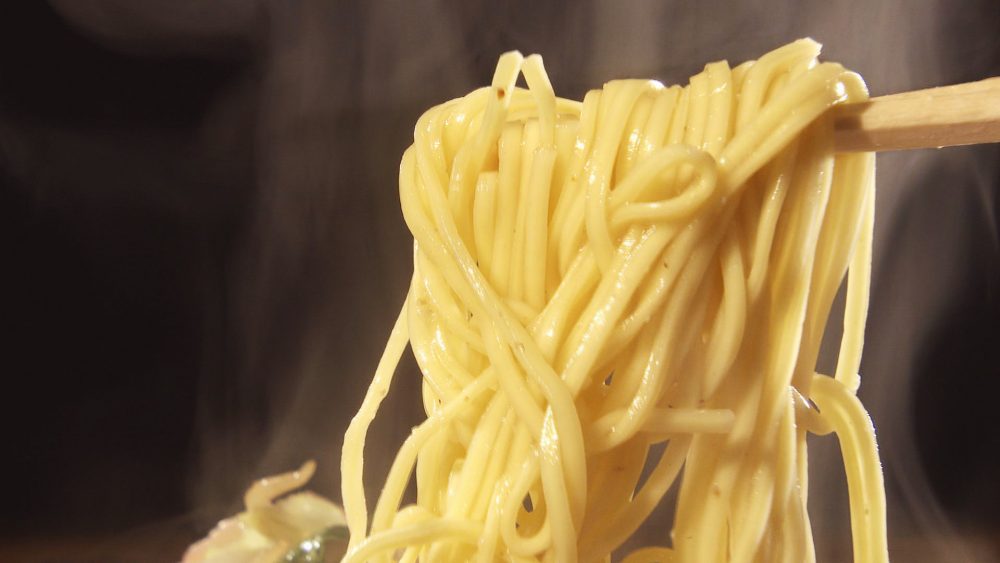 低加水の極細ストレート麺