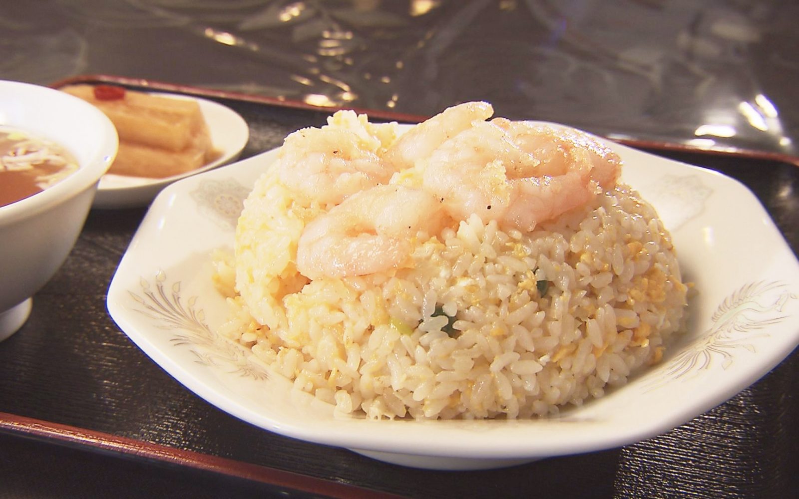 パラパラでもしっとりでもない！？プリン系チャーハン！！