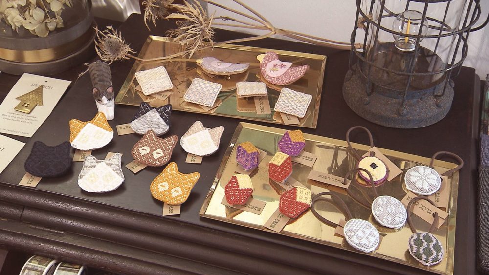 県内在住のクラフト職人のグッズも