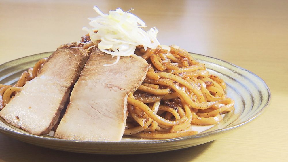 新青森グルメ⁉50食限定「煮干し醤油焼きそば」