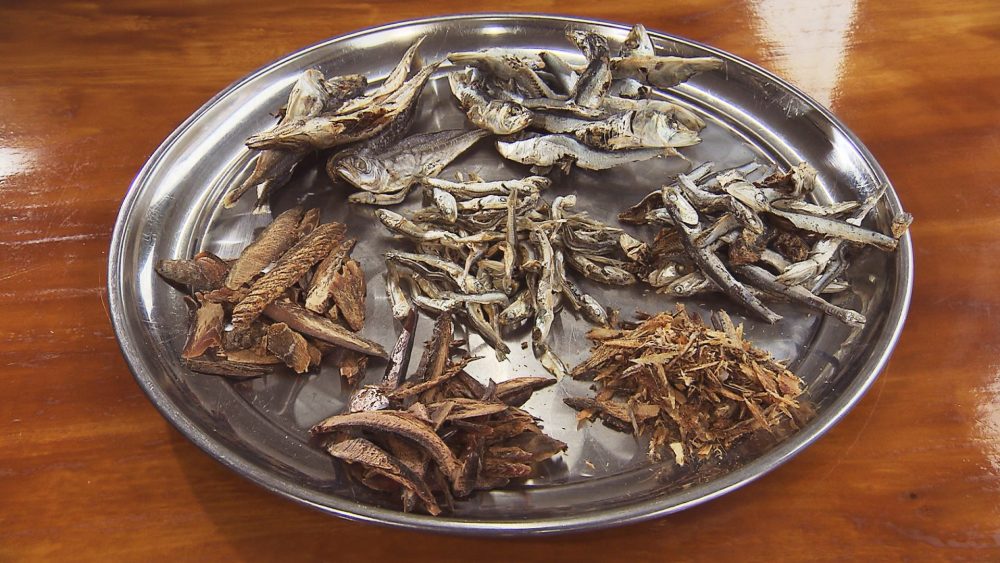 煮干しだしは全7種類の素材から