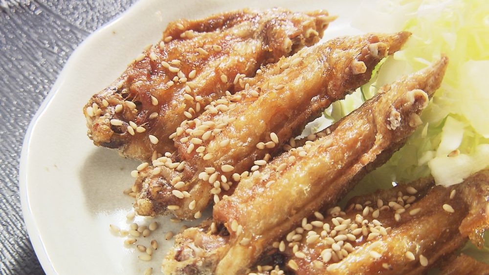 超有名店で修業！名古屋仕込みの手羽先揚げ