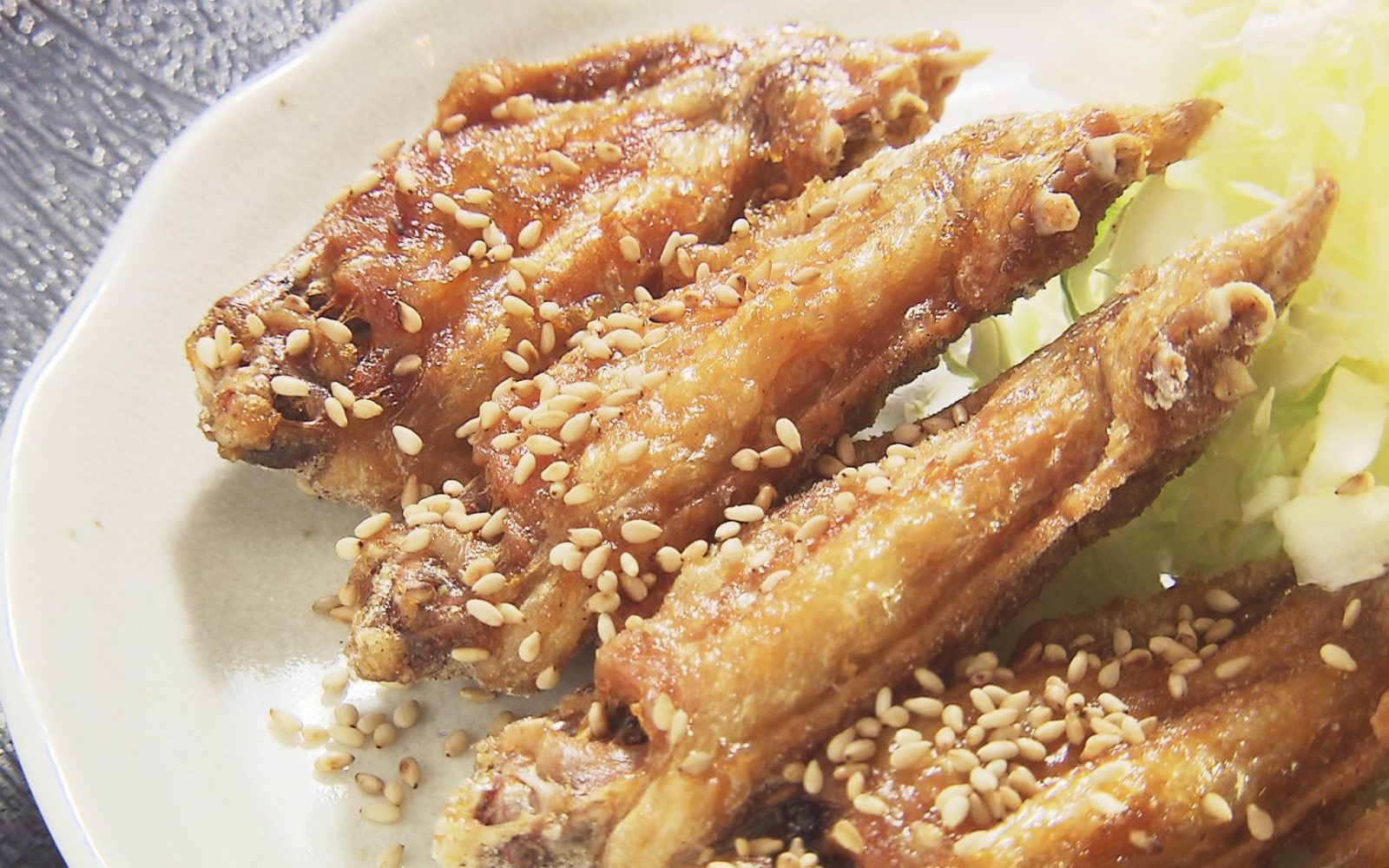 超有名店で修業！名古屋仕込みの手羽先揚げ