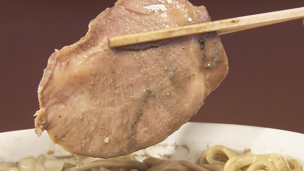 豚の厚切りチャーシュー