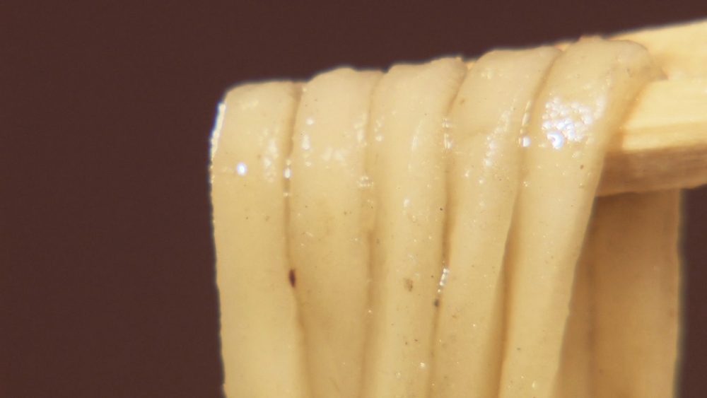 モチモチ系の太麺