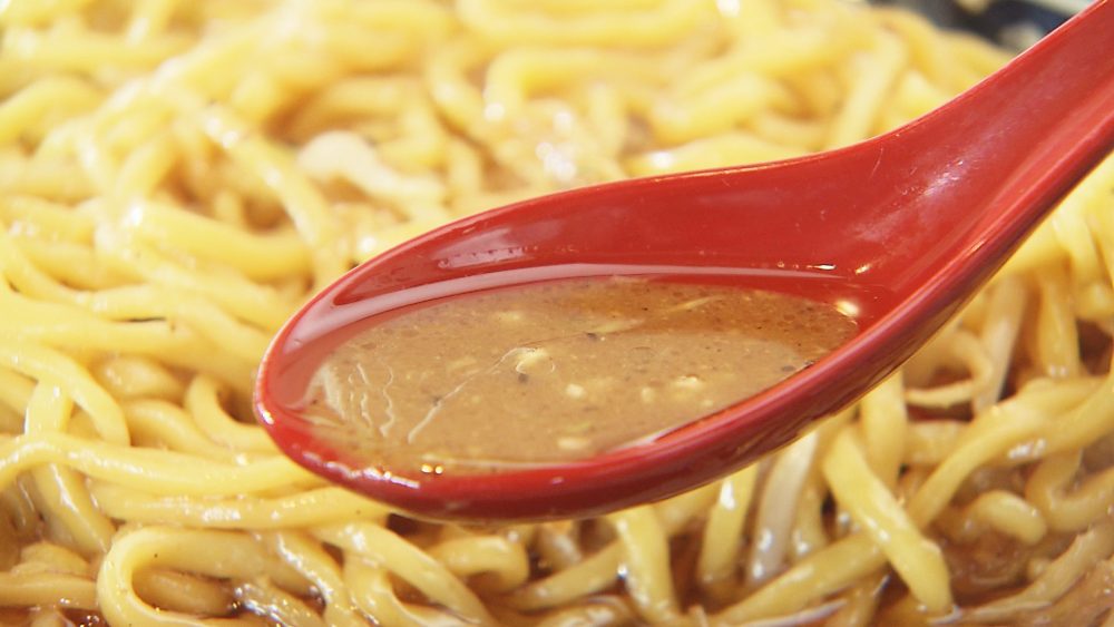 パンチ＆上品さもあるスープ